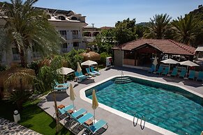 Blue Star Hotel