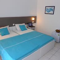 Blue Nest