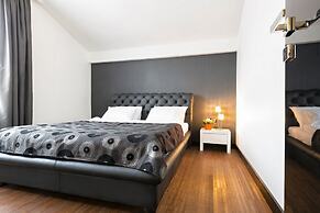 Nova City Hotel Signature Collection