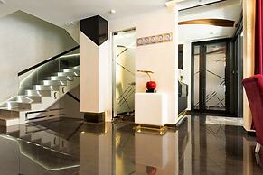 Nova City Hotel Signature Collection