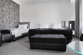 Nova City Hotel Signature Collection