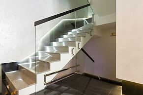 Nova City Hotel Signature Collection