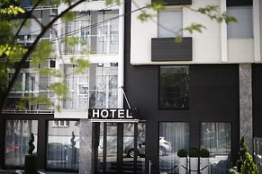 Nova City Hotel Signature Collection