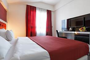 Nova City Hotel Signature Collection