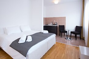 Nova City Hotel Signature Collection