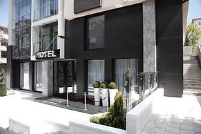 Nova City Hotel Signature Collection