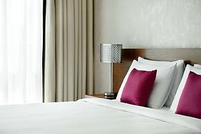 Hyatt Place Dubai Baniyas Square