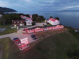 Motel Les Chalets Bo-Fleuve