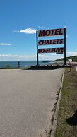 Motel Les Chalets Bo-Fleuve