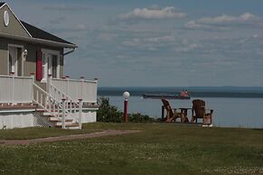 Motel Les Chalets Bo-Fleuve