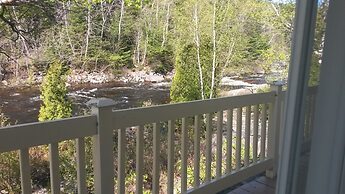 Motel Les Chalets Bo-Fleuve