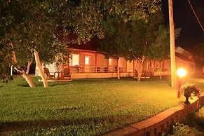 Motel Les Chalets Bo-Fleuve