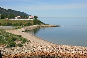Motel Les Chalets Bo-Fleuve