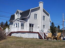 Motel Les Chalets Bo-Fleuve