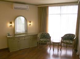 Purnama Hotel