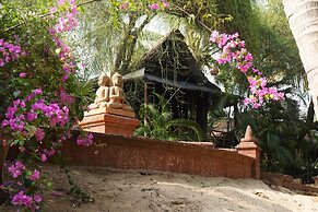 Little India Beach Cottages
