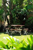 Beachwalk Bed and Breakfast