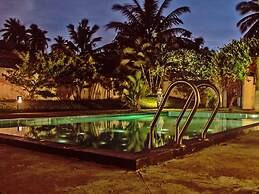 The Lagoon Villa