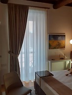 Condotti Rooms