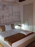 Condotti Rooms