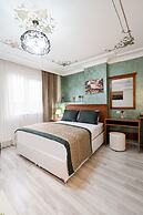 Atam Suites & Apart