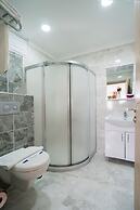 Atam Suites & Apart