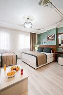 Atam Suites & Apart