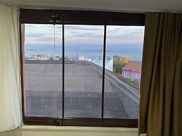 Atam Suites & Apart