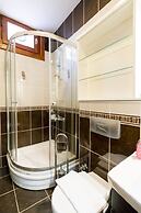 Atam Suites & Apart