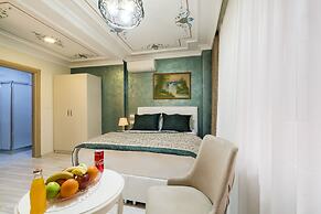 Atam Suites & Apart
