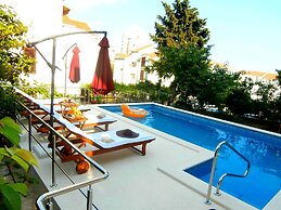 Apartments Cordis