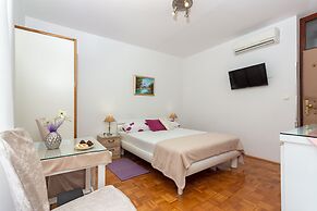 Apartments Cordis