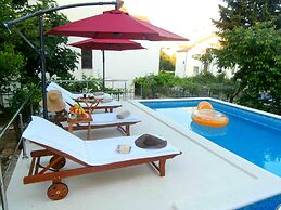 Apartments Cordis