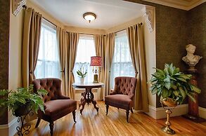 Rayski Guest House
