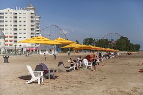Cedar Point's Lighthouse Point