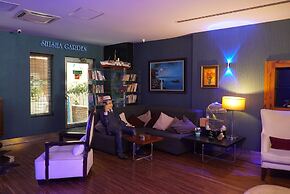 Troya Hotel