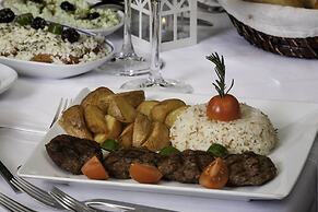 Troya Hotel