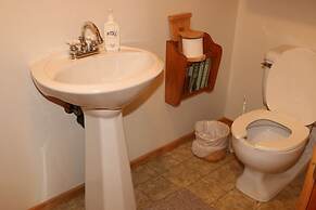 Sunny Rock B&B Haliburton