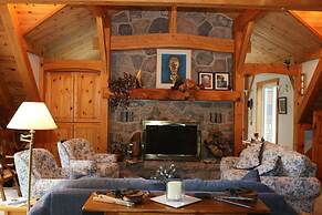 Sunny Rock B&B Haliburton