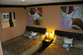 Footprints Resort