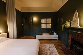 The Rosemount Inn