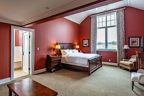 The Inn at Cobble Beach