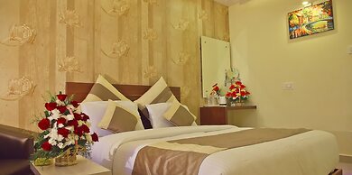 Aishwarya Suites