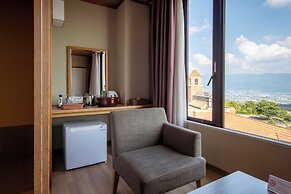 Fruit Park Fujiya Hotel