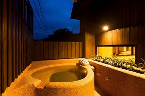 Ryokan Oomuraya