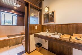 Ryokan Oomuraya