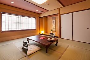 Ryokan Oomuraya