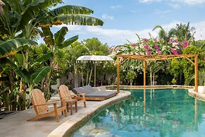Gili Teak Resort