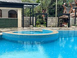 Lake View Resort
