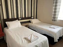 The Arncliff Hotel